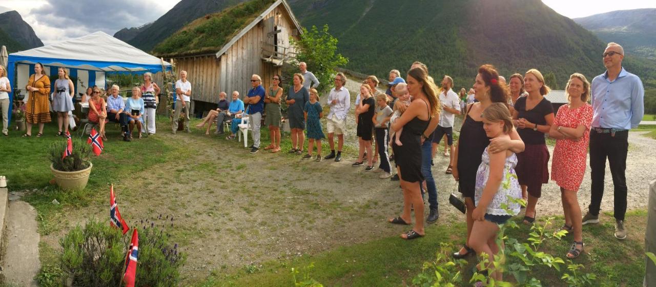 Overvoll Farm Странда Экстерьер фото